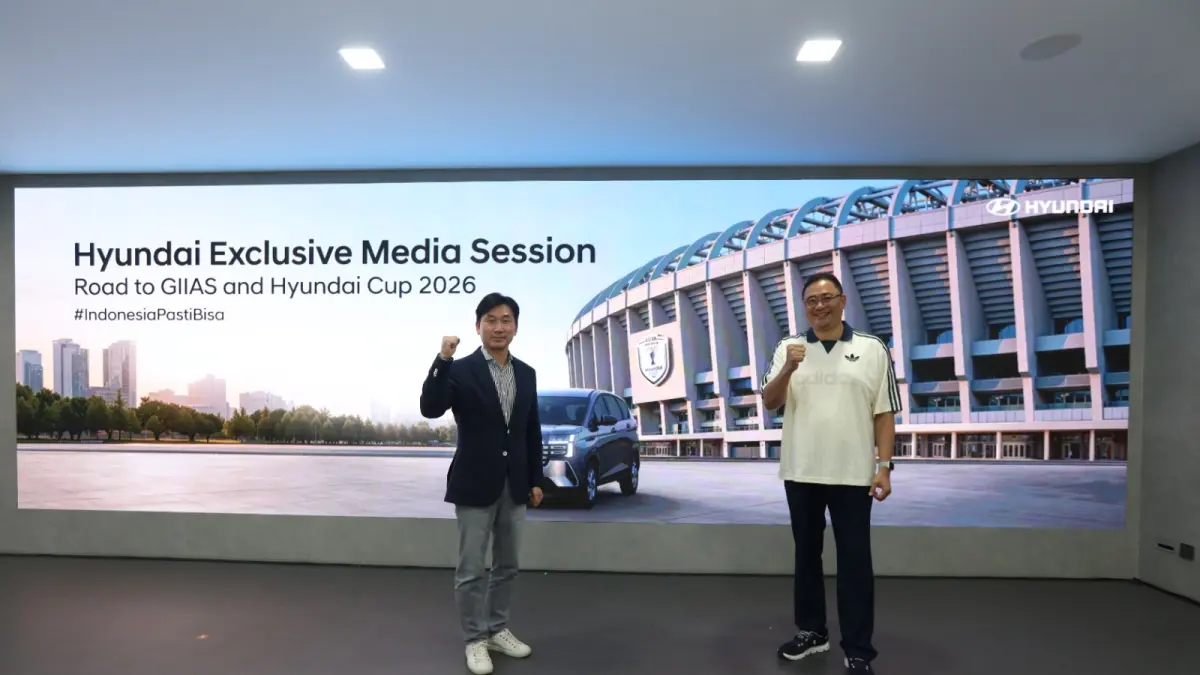 Fransiscus Soerjopranoto selaku Chief Operating Officer of HMID dan Kenny Lee selaku President Director of HMID