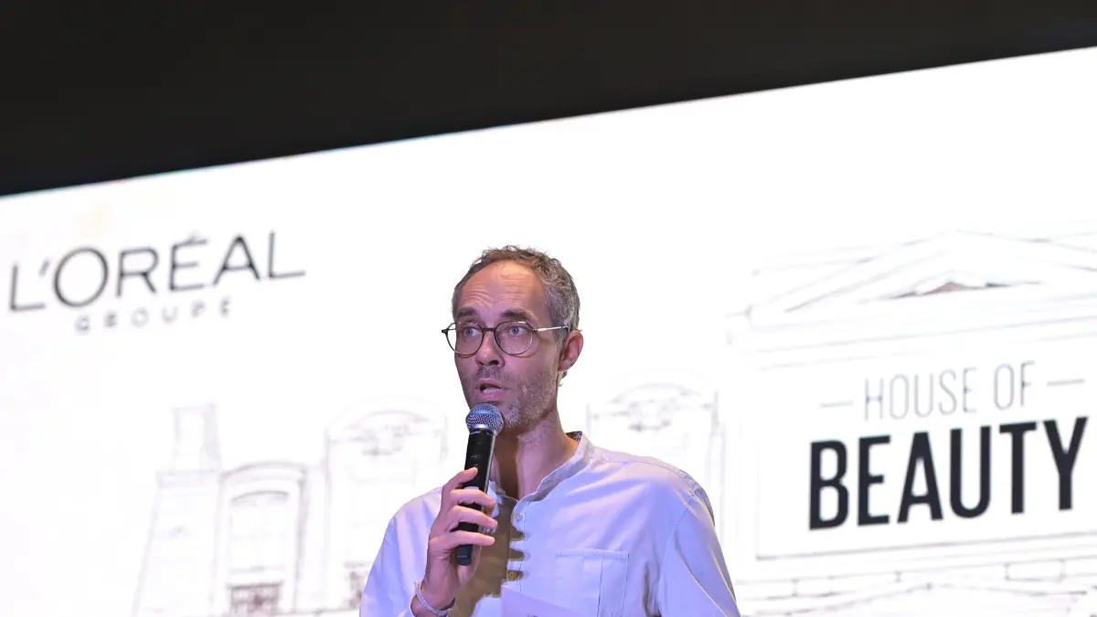 Benjamin Rachow, President Director L’Oréal Indonesia, menyampaikan L’Oréal Groupe untuk pertama kalinya menghadirkan lebih dari 13 merek ikonik dalam satu platform.