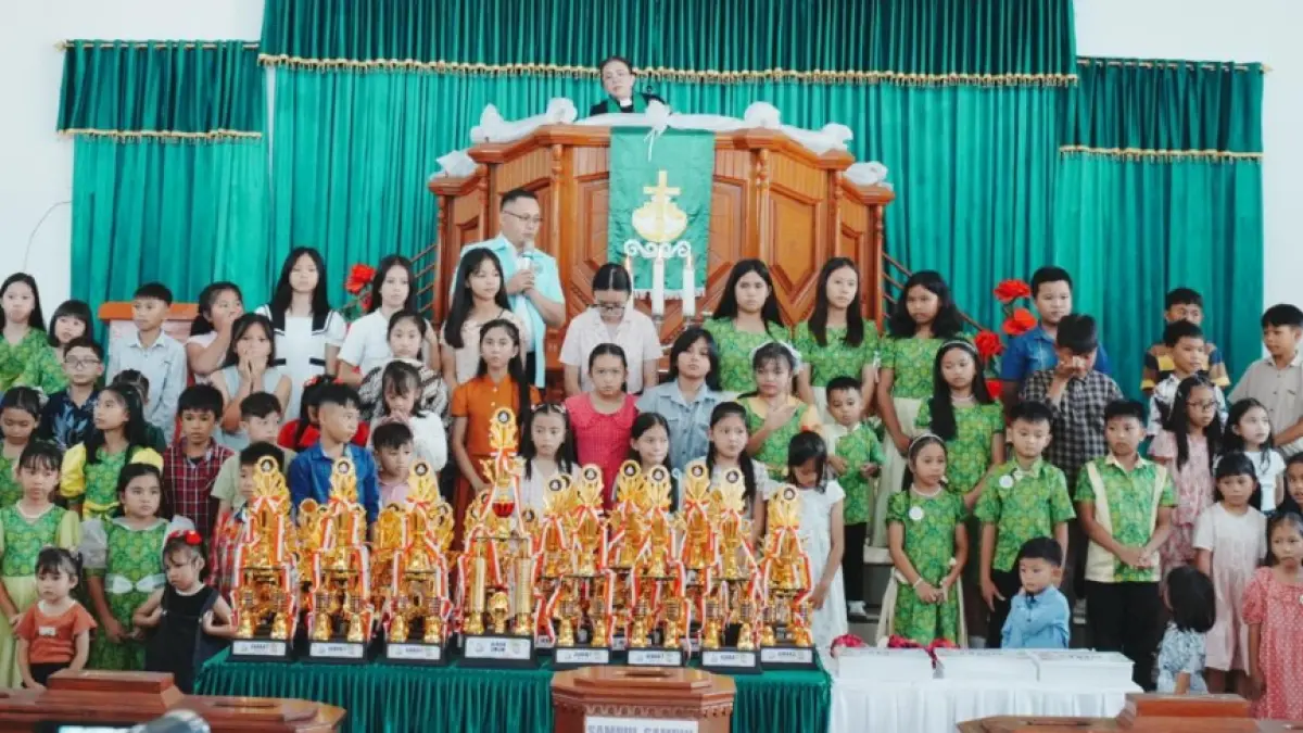 Dalam ibadah pagi di Jemaat Baitlahim Kauneran, FAS GMIM 2026 dari Wilayah Sonder Satu resmi ditutup