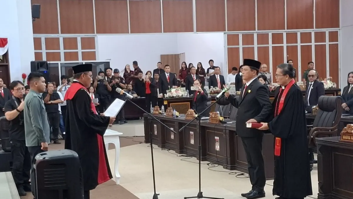 DILANTIK: Ketua DPRD Minahasa yang baru Franky Wolayan resmi dilantik, Senin (6/7/2026).