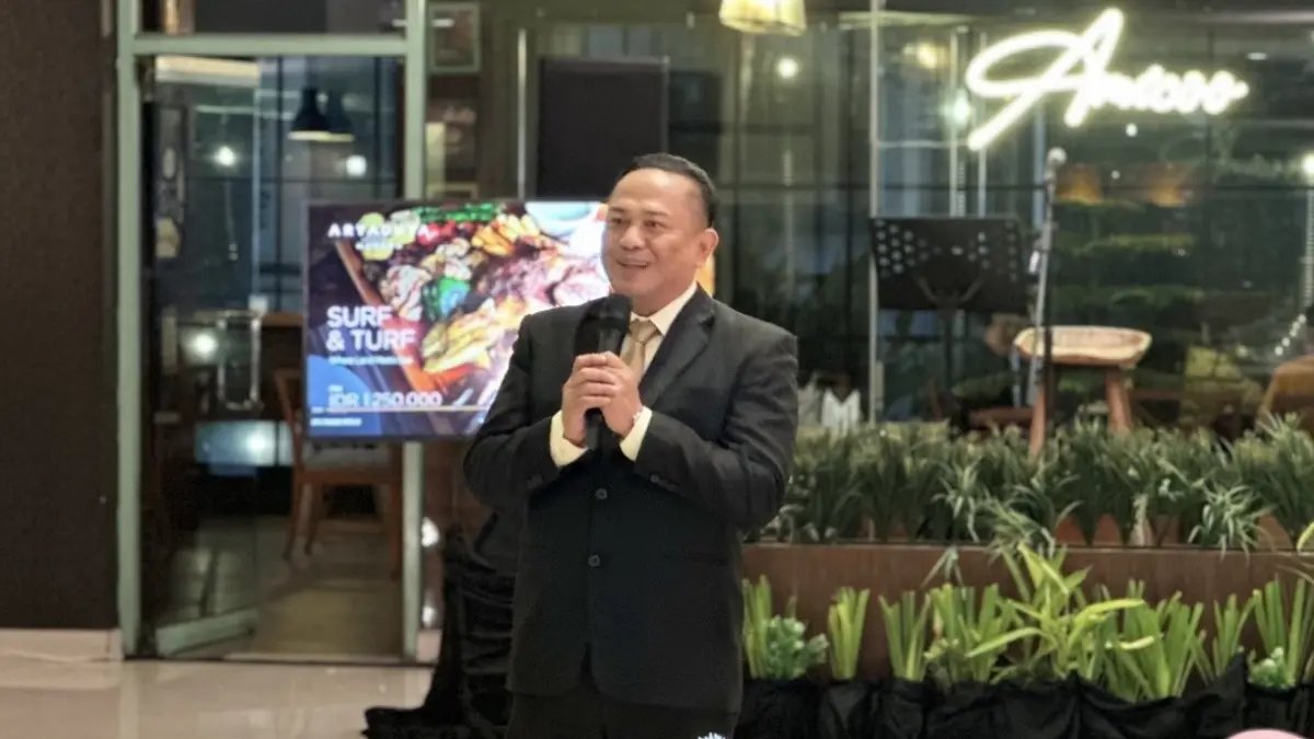 General Manager ARYADUTA Manado Adhi Supriadi.