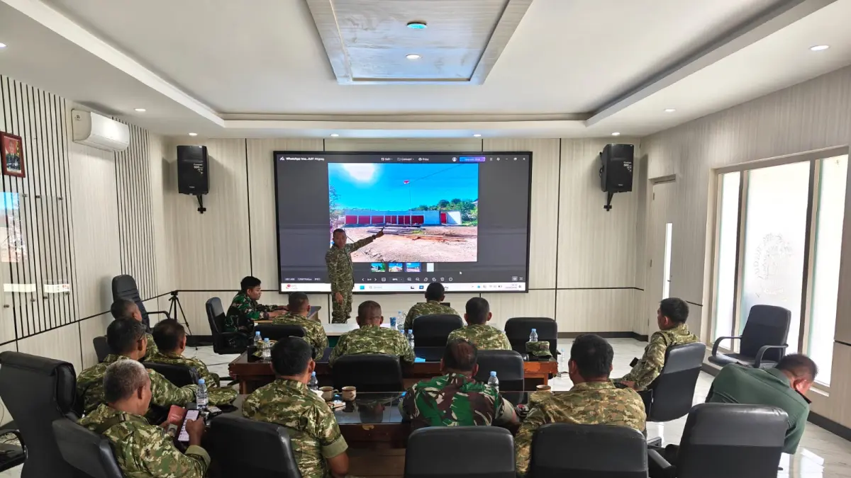 SATUKAN VISI: Rapat koordinasi Kodim 1302/Minahasa Selasa (14/7).