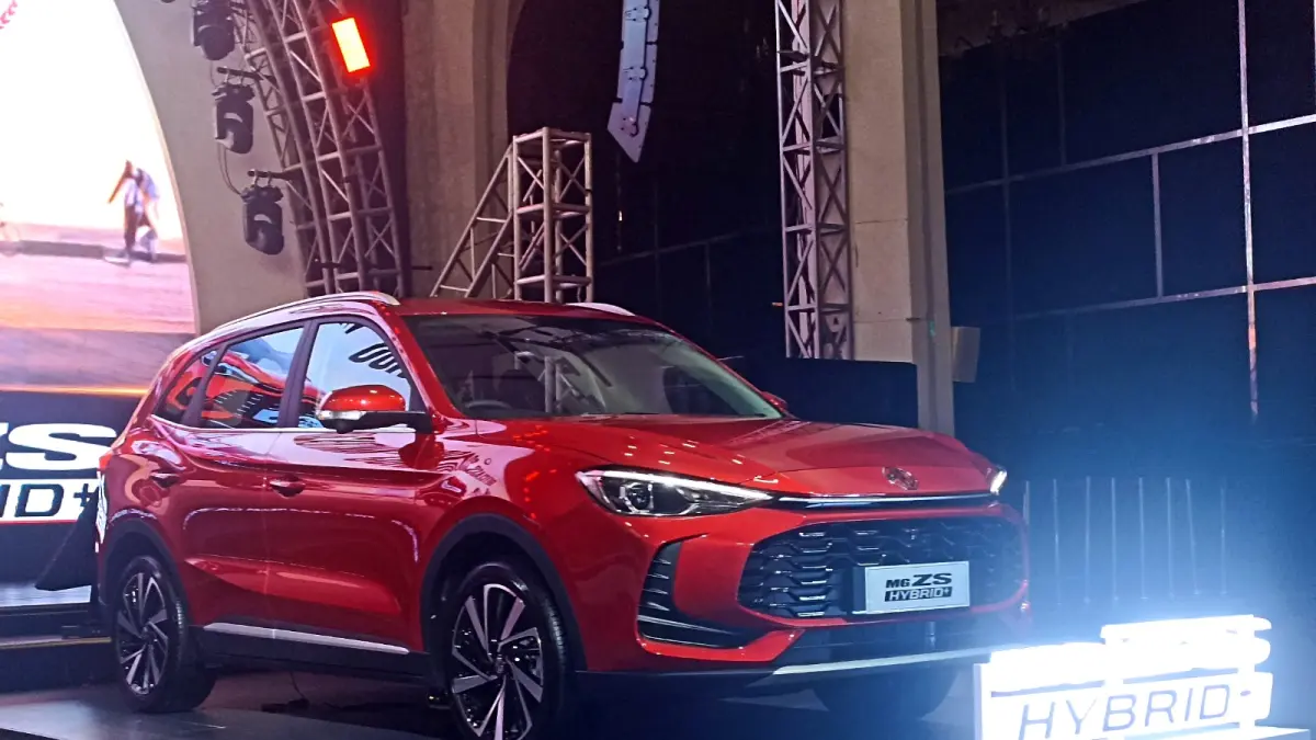 MG ZS Hybrid+ melengkapi portofolio kendaraan elektrifikasi MG di Indonesia dengan mengusung teknologi Hybrid+ generasi terbaru, desain khas Eropa, serta fitur keselamatan dan kenyamanan untuk memenuhi kebutuhan mobilitas konsumen modern.