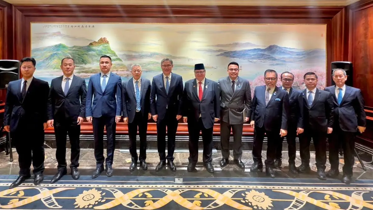 Perkuat Perdagangan, Investasi, dan Kerja Sama Ekonomi Strategis dengan China,&nbsp;
Menko Airlangga Bertemu Menteri Perdagangan RRT