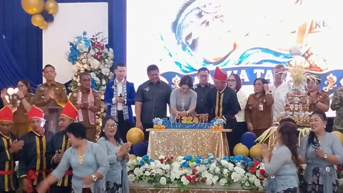 Puncak Perayaan Hari Ulang Tahun (HUT) ke-324 Desa Tatelu, Kecamatan Dimembe, Senin (20/7/2026), berlangsung meriah.