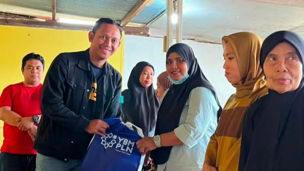 PLN UIP Sulawesi Kembali Hadirkan Kepedulian untuk Masyarakat dengan Membagikan 75 Paket Sembako di Mamasa