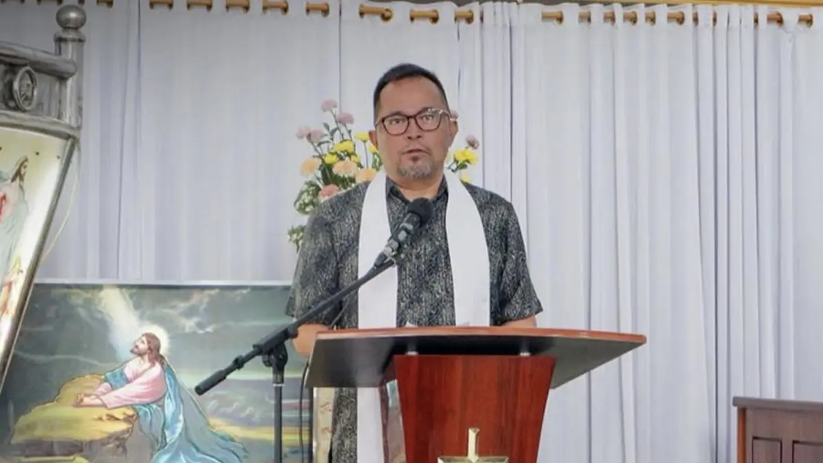 Pnt dr Richard Sualang