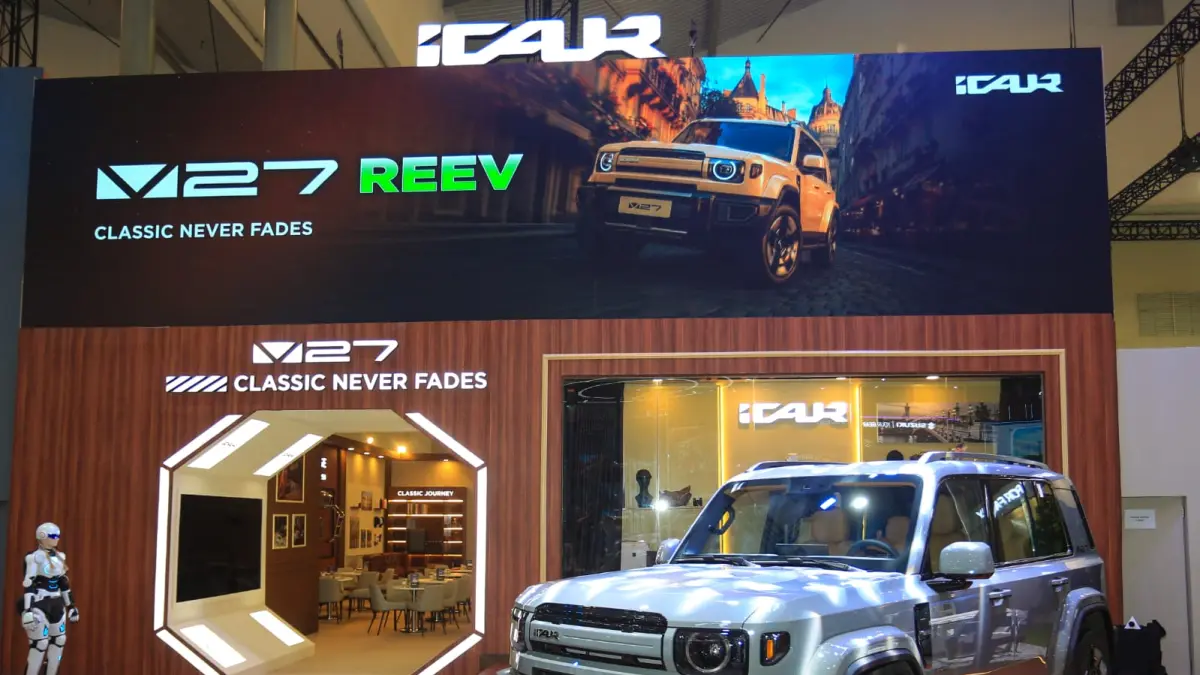 iCAR resmi memperkenalkan iCAR V27 di ajang GIIAS 2026.