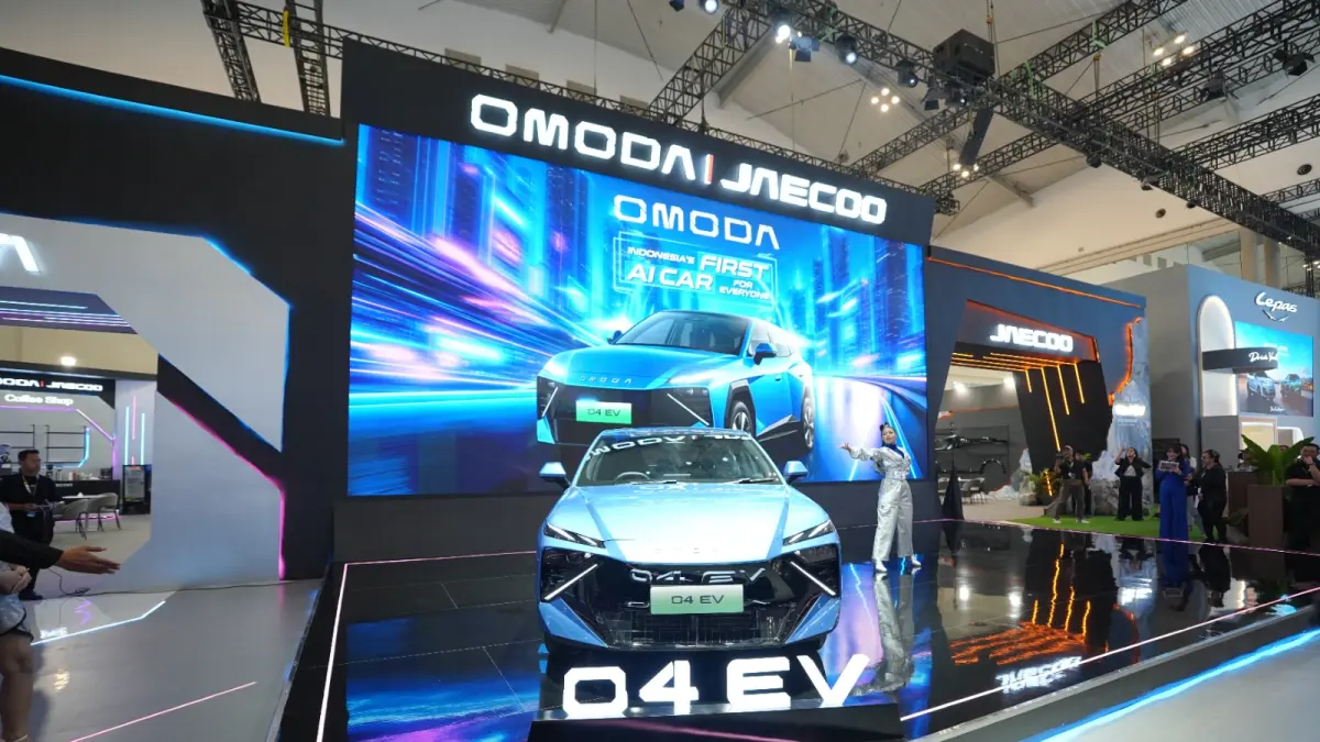 OMODA & JAECOO membuka pemesanan OMODA O4 EV di GIIAS 2026. Mobil listrik berbasis AI ini menawarkan jarak tempuh hingga 553 km.