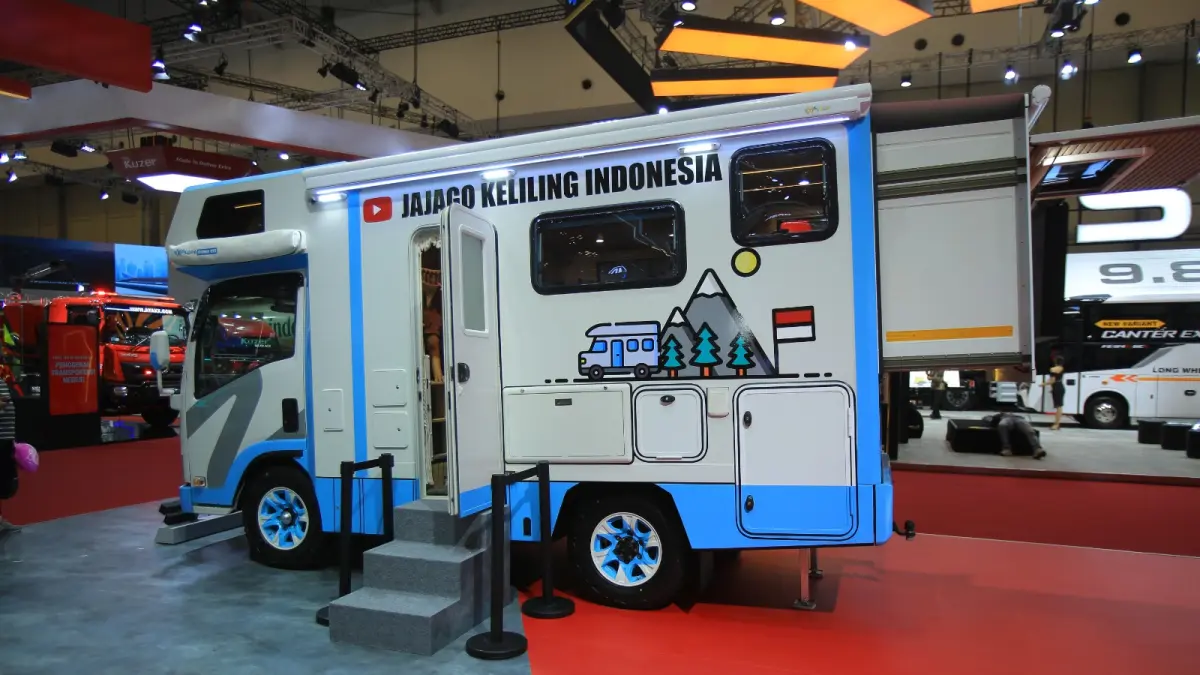 Isuzu ELF NLR Campervan