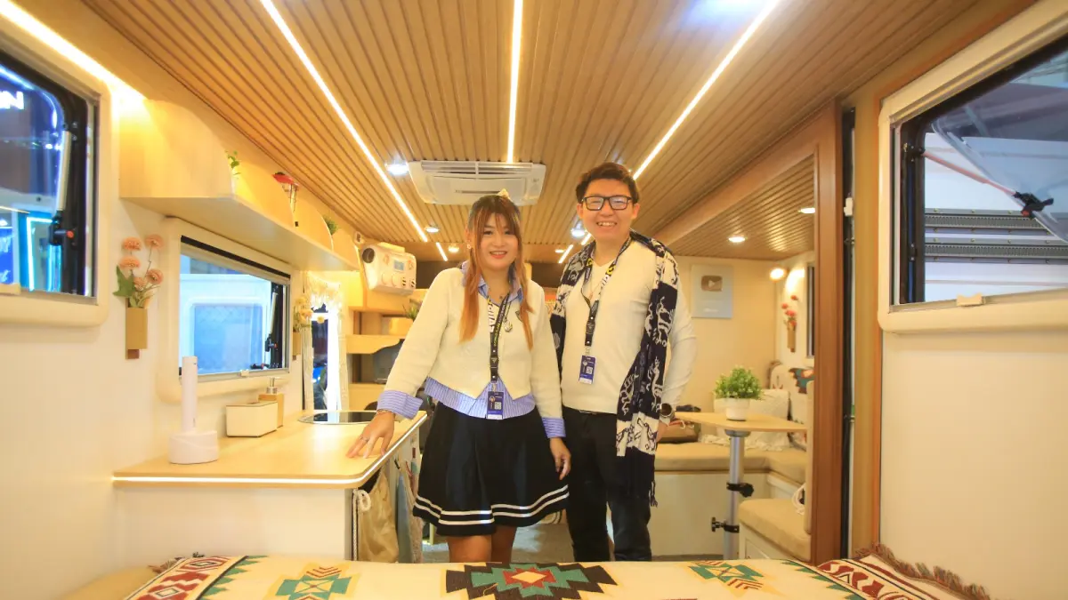 Isuzu ELF NLR Campervan