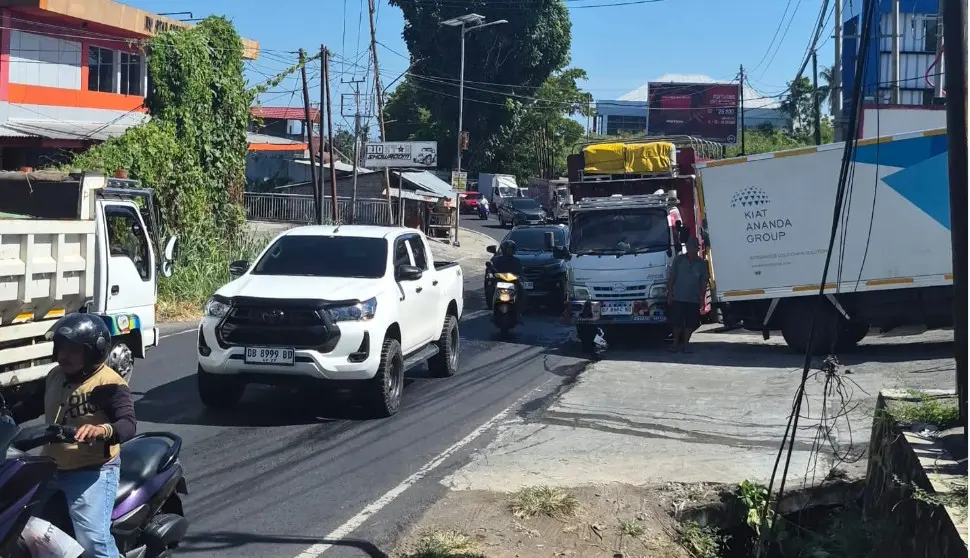 Antrean Solar di salah satu SPBU. Dok MP