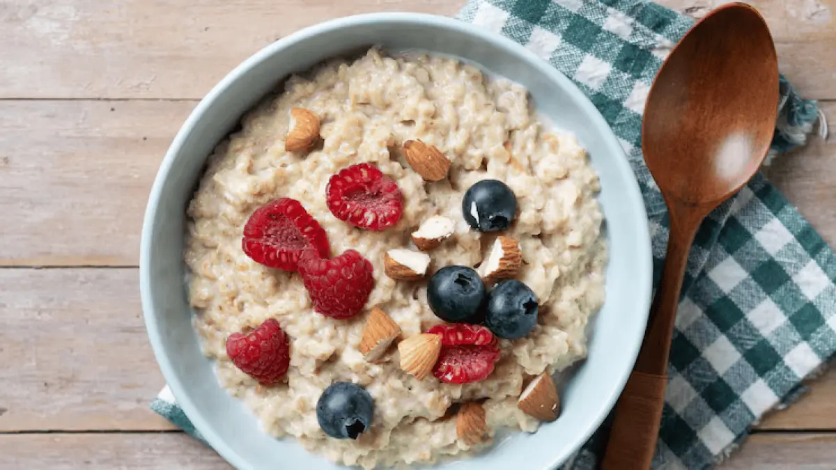 Ilustrasi oatmeal (doc: Freepik)