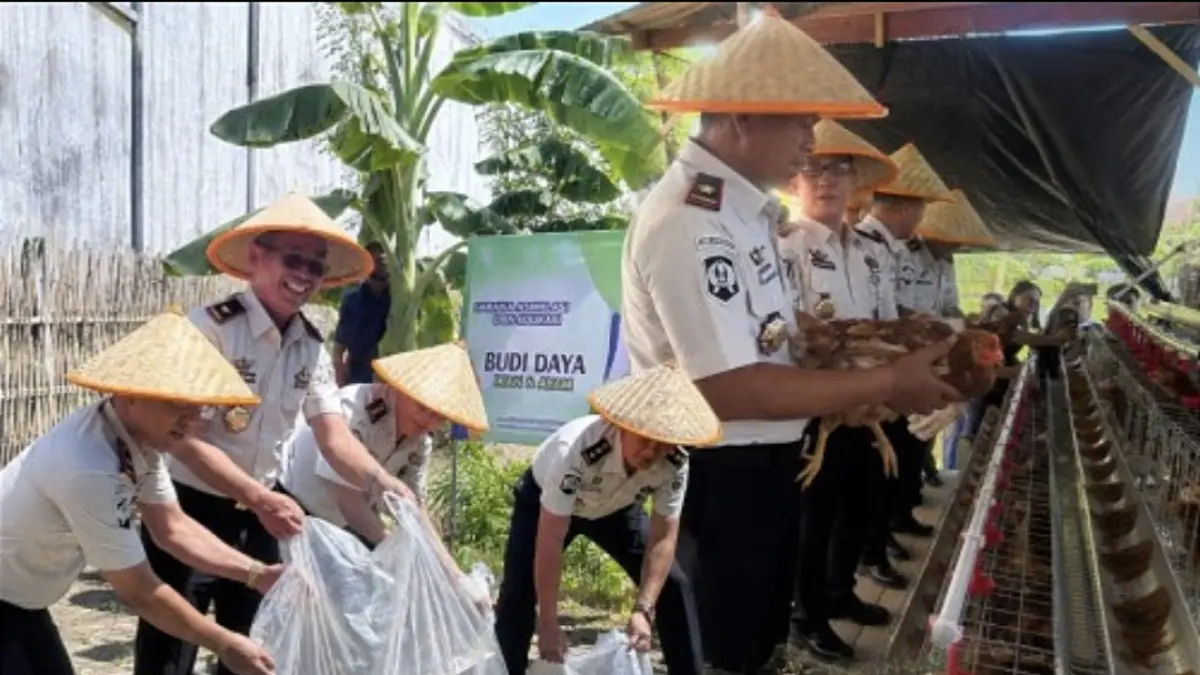MAKSIMAL: Kakanwil Ditjenpas Sulut Haposan Silalahi bersama jajaran saat mengakselerasi program strategis nasional Presiden Prabowo Subianto di sektor ketahanan pangan.