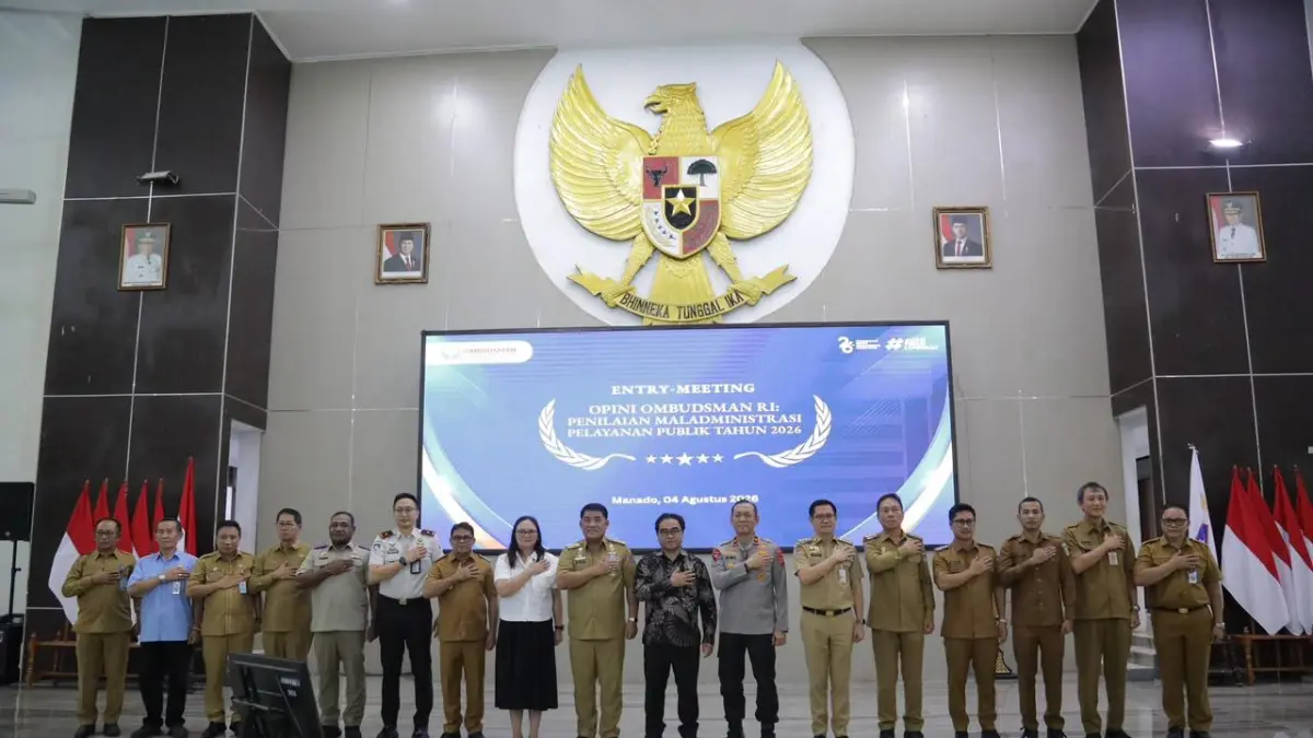 RESMI: Bupati Minahasa Selatan Franky Donny Wongkar, menghadiri Entry Meeting Opini Ombudsman Republik Indonesia Tahun 2026 di Aula Mapalus, Kantor Gubernur Sulawesi Utara, Selasa (4/8). Kegiatan tersebut menandai dimulainya tahapan Penilaian Kepatuhan Penyelenggaraan Pelayanan Publik oleh Ombudsman RI.