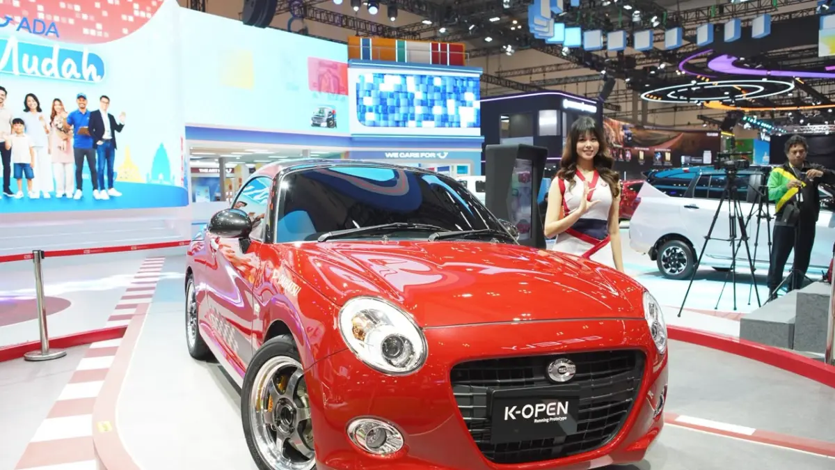 Tampak Depan Daihatsu K-Open
