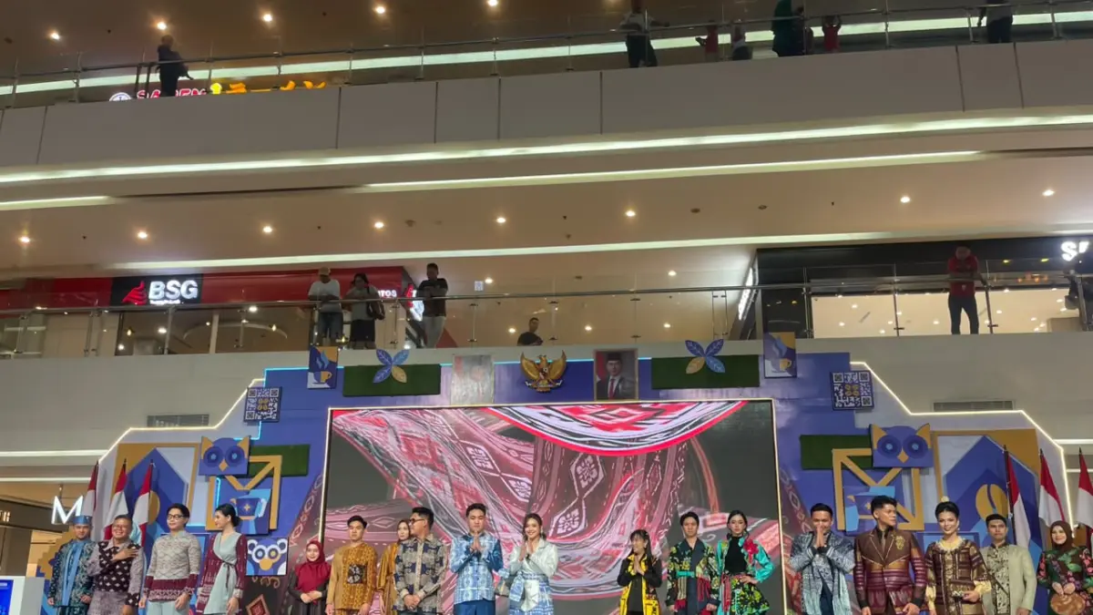 Deretan busana khas Sulut yang dipamerkan di Urban Digifest 2026.
