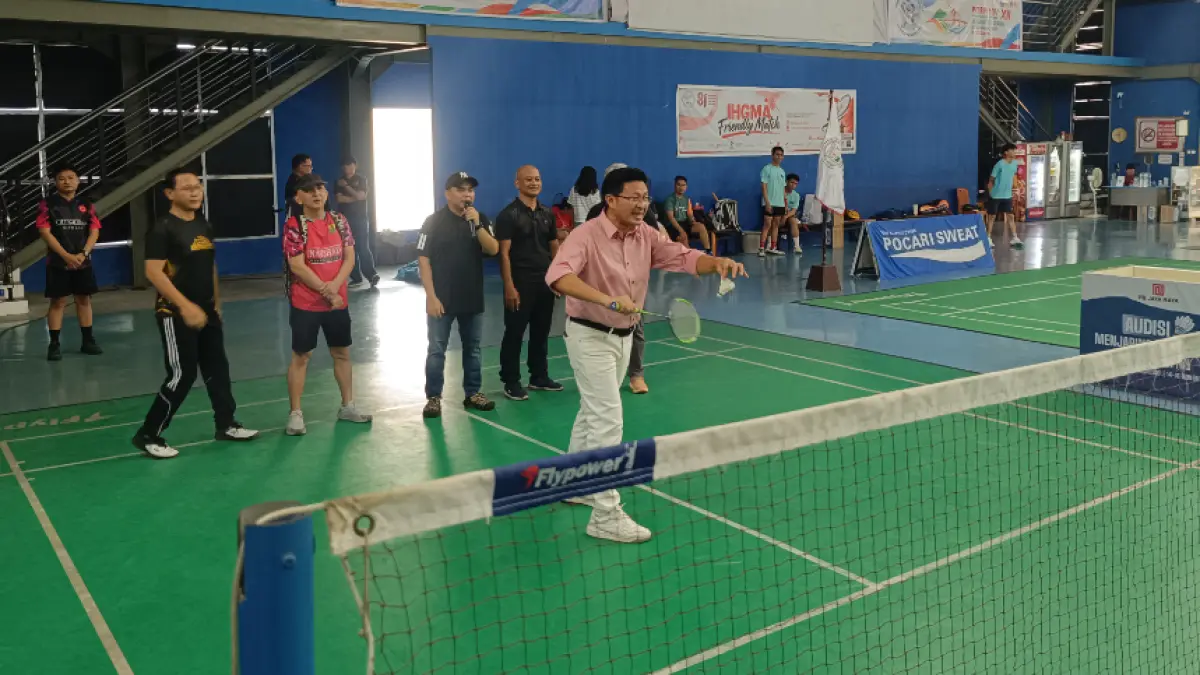 IHGMA SulutGo Friendly Match Bulutangkis dimulai
