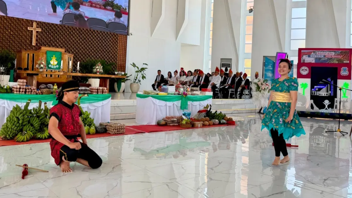 Sukacita di ibadah pengucapan syukur jemaat GMIM Bukit Moria Rike tahun 2026