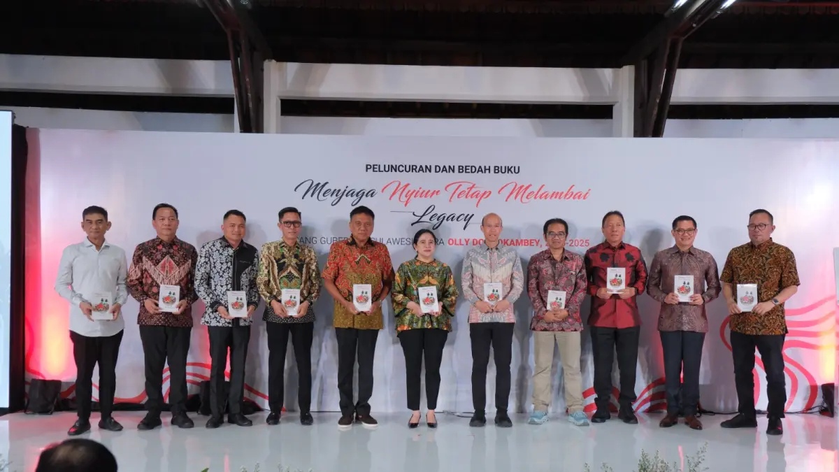 Puan Maharani saat menghadiri peluncuran buku Olly Dondokambey di Bentara Budaya Jakarta.

