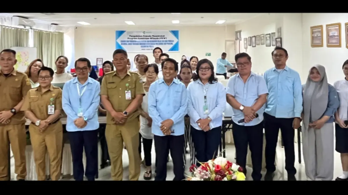 EDUKASI: Kegiatan kegiatan Pengabdian kepada Masyarakat (Pengabmas) bagi Pekerja Informal UMKM Makanan dan Minuman yang digelar Poltekkes Kemenkes Manado&nbsp;