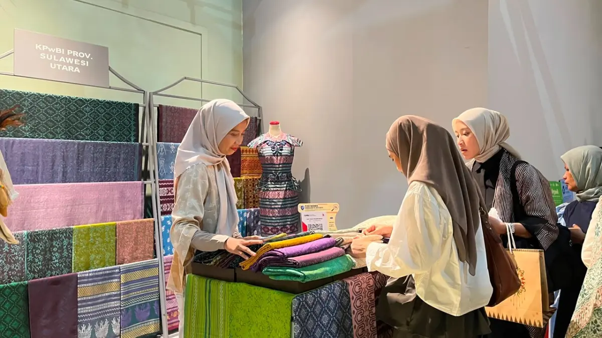 Kain Pinawetengan asal Sulut menjadi pusat perhatian di KKI 2026