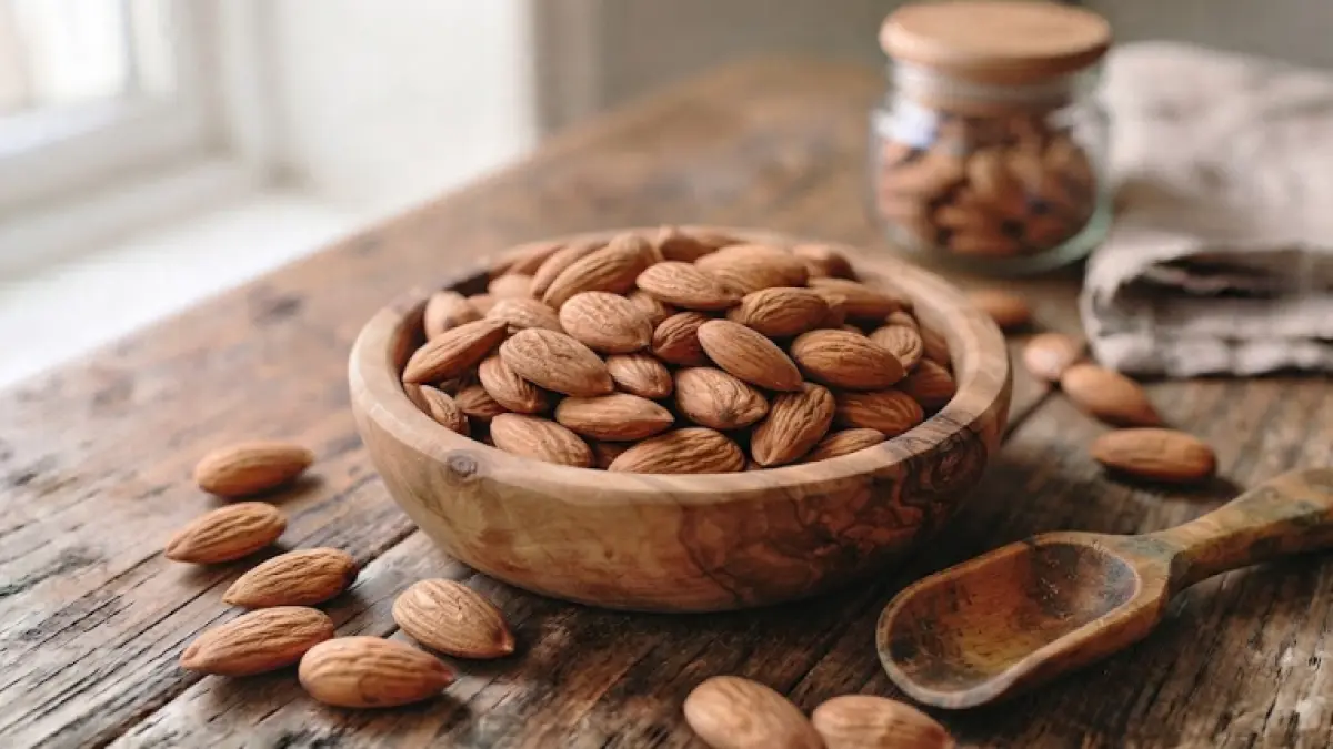 Ilustrasi kacang almond
