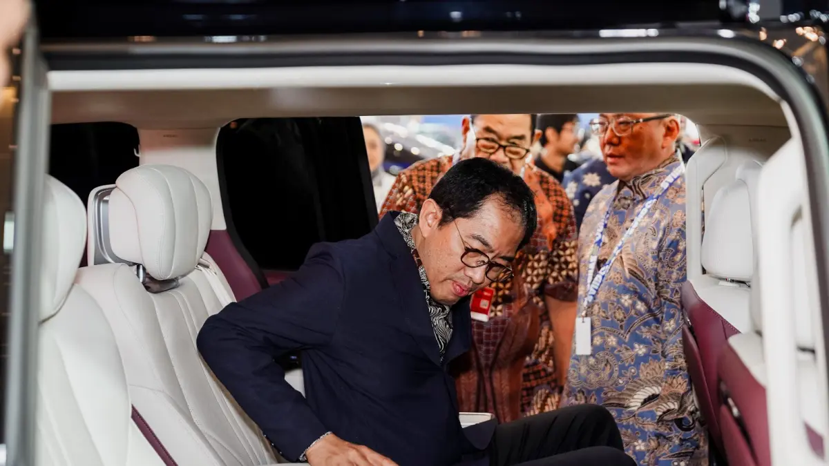 XPENG New X9 dan XPENG G6 Pro dipamerkan di GIIAS Surabaya 2026 untuk mendekatkan mobilitas listrik pintar ke konsumen Jawa Timur.

