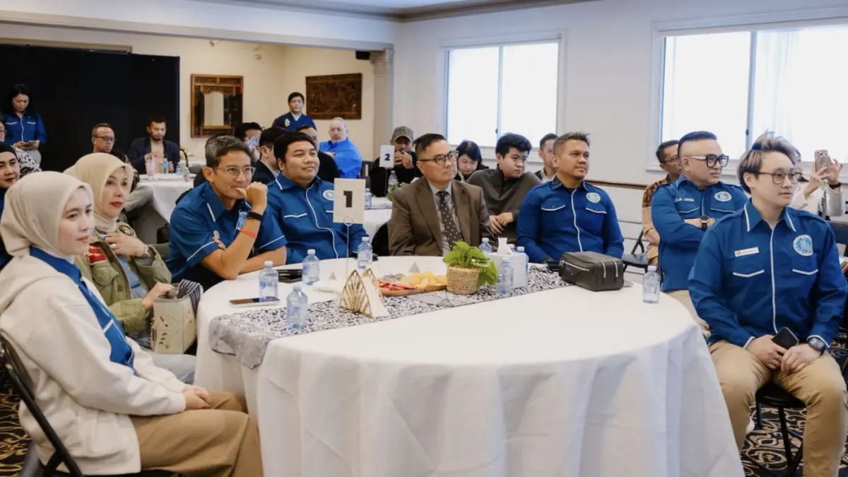 MEMBANGGAKAN: Figur berdarah BOHUSAMI tampil berdampingan di meja utama KJRI Sydney dalam pelantikan Dewan Perwakilan Luar Negeri (DPLN) GEKRAFS Australia.