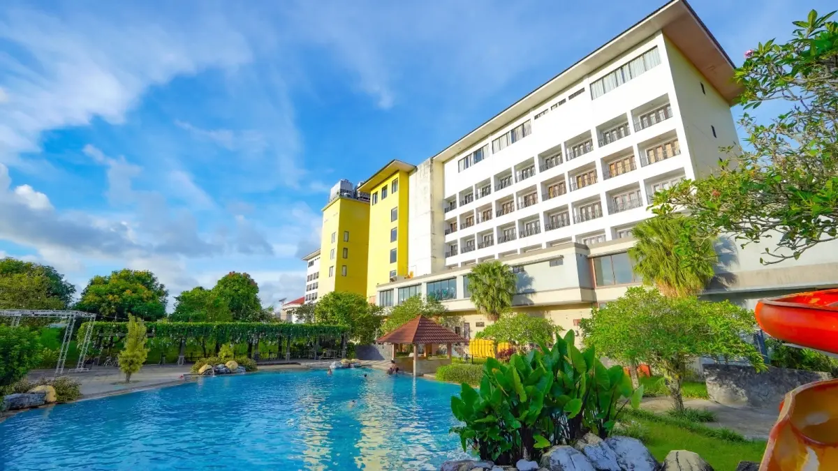 Sutan Raja Hotel Convention & Recreation Manado