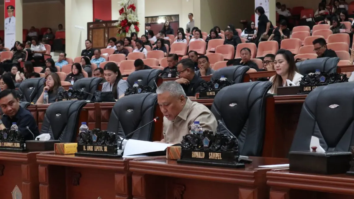 Amir Liputo melaporkan hasil reses Dapil Manado.