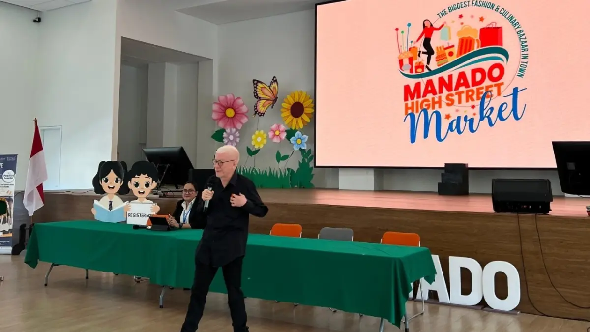 Pastor Ronny Worang sampaikan materi Kepemimpinan 