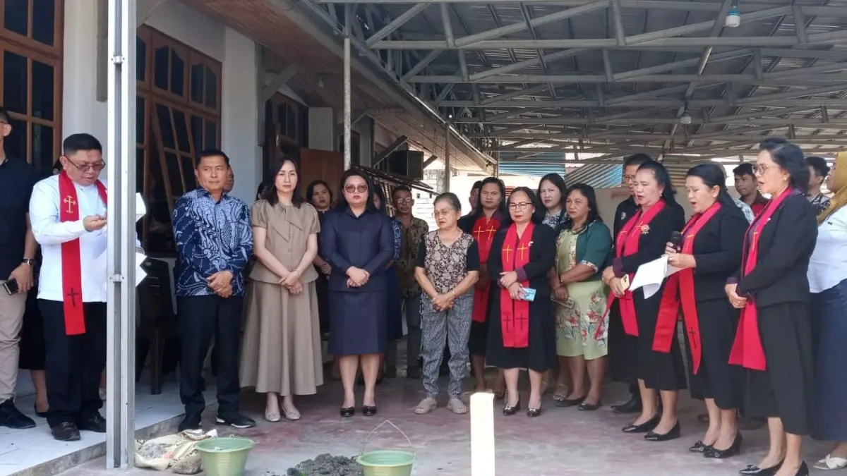 Wabup Argo letakkan batu pertama Gereja GMIBM Baitel Moyongkota dan dorong rumah ibadah menjadi ruang tumbuh iman serta generasi muda.