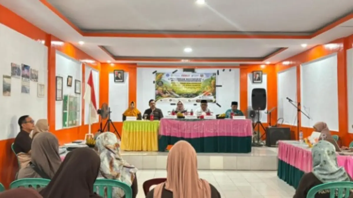 Program tidak hanya berfokus pada edukasi, tetapi juga pemberdayaan masyarakat secara berkelanjutan.
