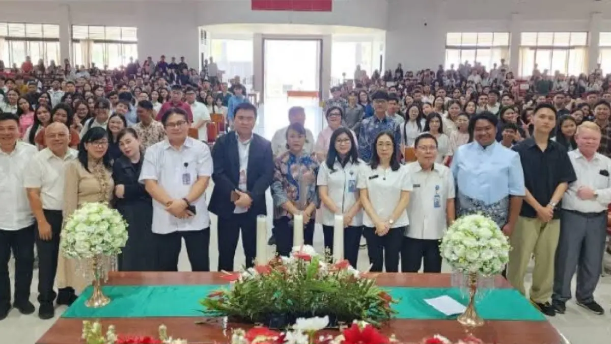 TINGKATKAN SDM: Universitas Kristen Indonesia Tomohon (UKIT) menggelar Kuliah Umum yang diikuti Jajaran Pimpinan Rektorat, para dosen, dan mahasiswa, sebagai bagian dari komitmen UKIT dalam memperluas wawasan dan membangun ruang dialog yang inspiratif bagi seluruh civitas akademika, di Auditorium Inspirasi, Rabu (16/09/26).