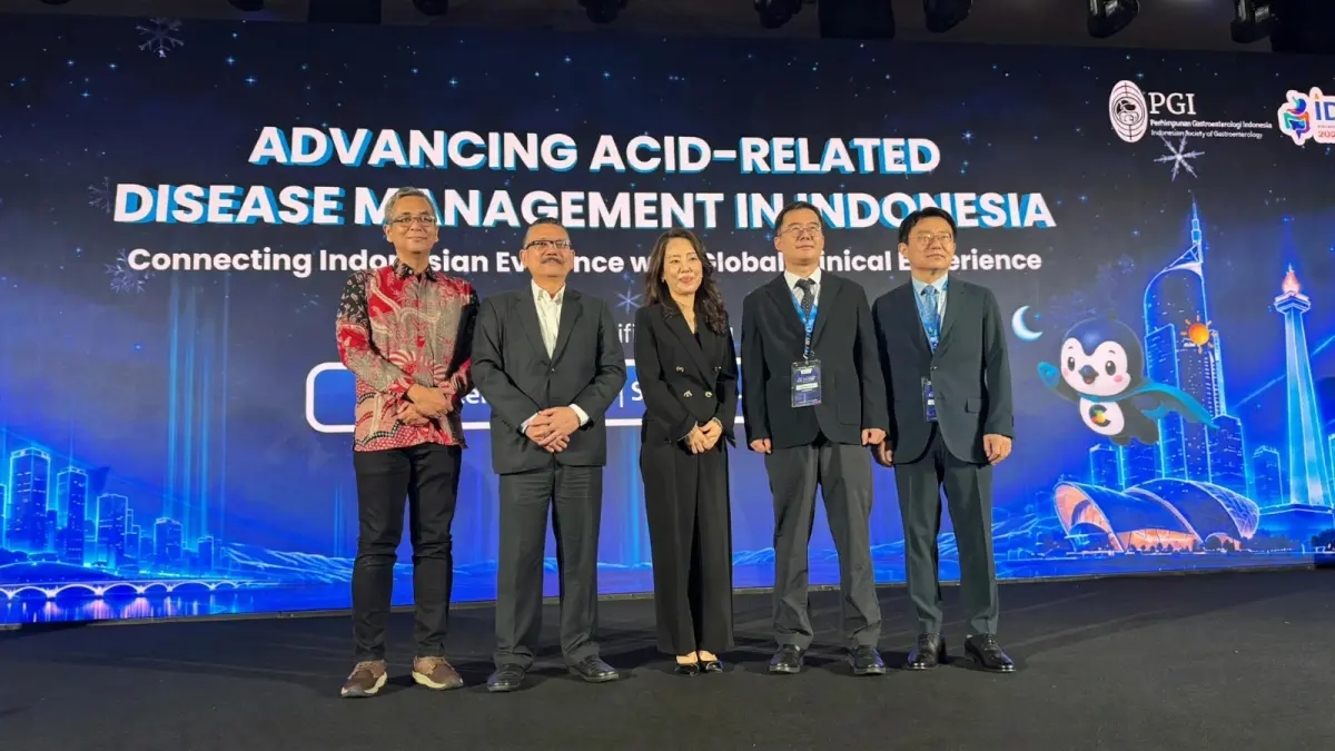Peluncuran fexuprazan oleh PT Daewoong Pharmaceutical Indonesia dalam simposium ilmiah IDDW 2026 di Jakarta.