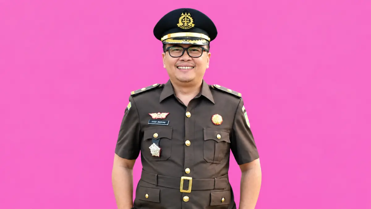 Kasi Pidsus Kejari Manado Ivan Yurri Victoria Roring