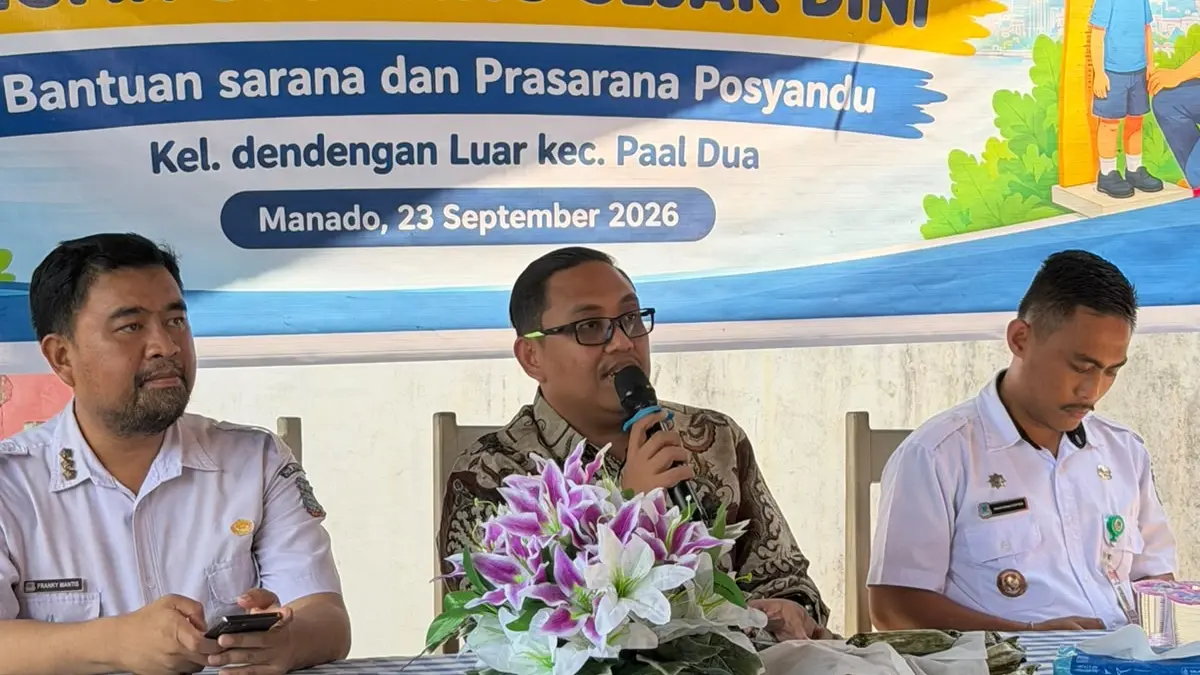 Kepala Cabang Astra Daihatsu Martadinata, Irfan (tengah).