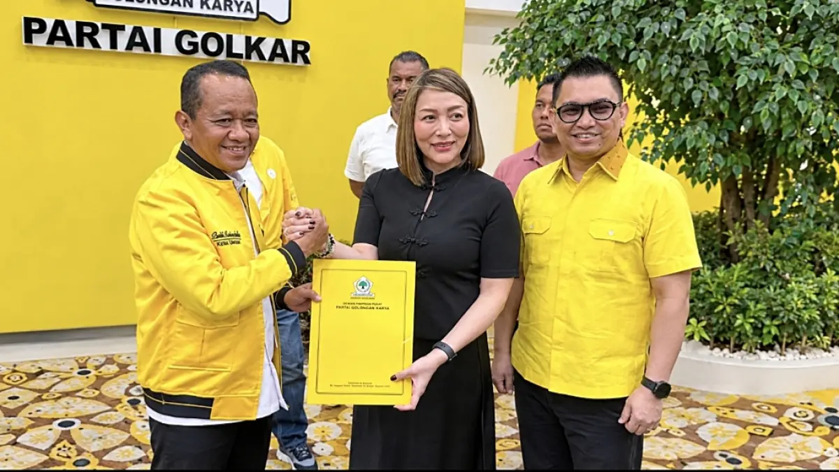 SAH: MEP dipercaya sebagai Ketua DPD Partai Golkar Sulut. Sementara posisi Sekretaris dipercayakan kepada Aditya Anugerah Moha (ADM), sedangkan jabatan Bendahara diemban Inggrid Sondakh.