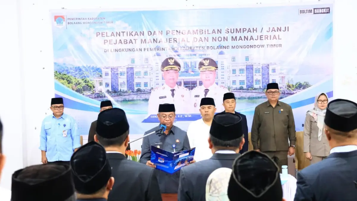 Bupati Oskar melantik 35 pejabat Boltim dengan sistem meritokrasi, berbasis kompetensi, integritas, kinerja, dan rekam jejak.