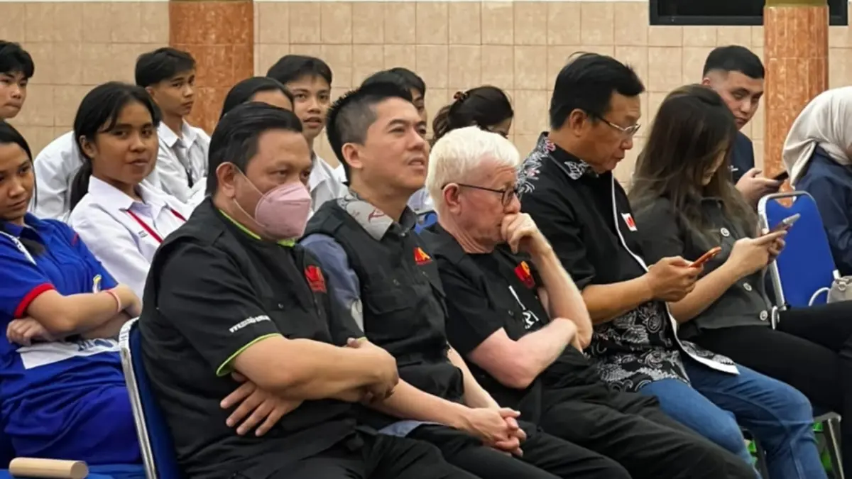 Terlihat hadir juga Korwil IMA Sulut Rudini Wijaya, Pastor Ronny Worang, Presiden IMA Chapter Manado Tommy Waworundeng