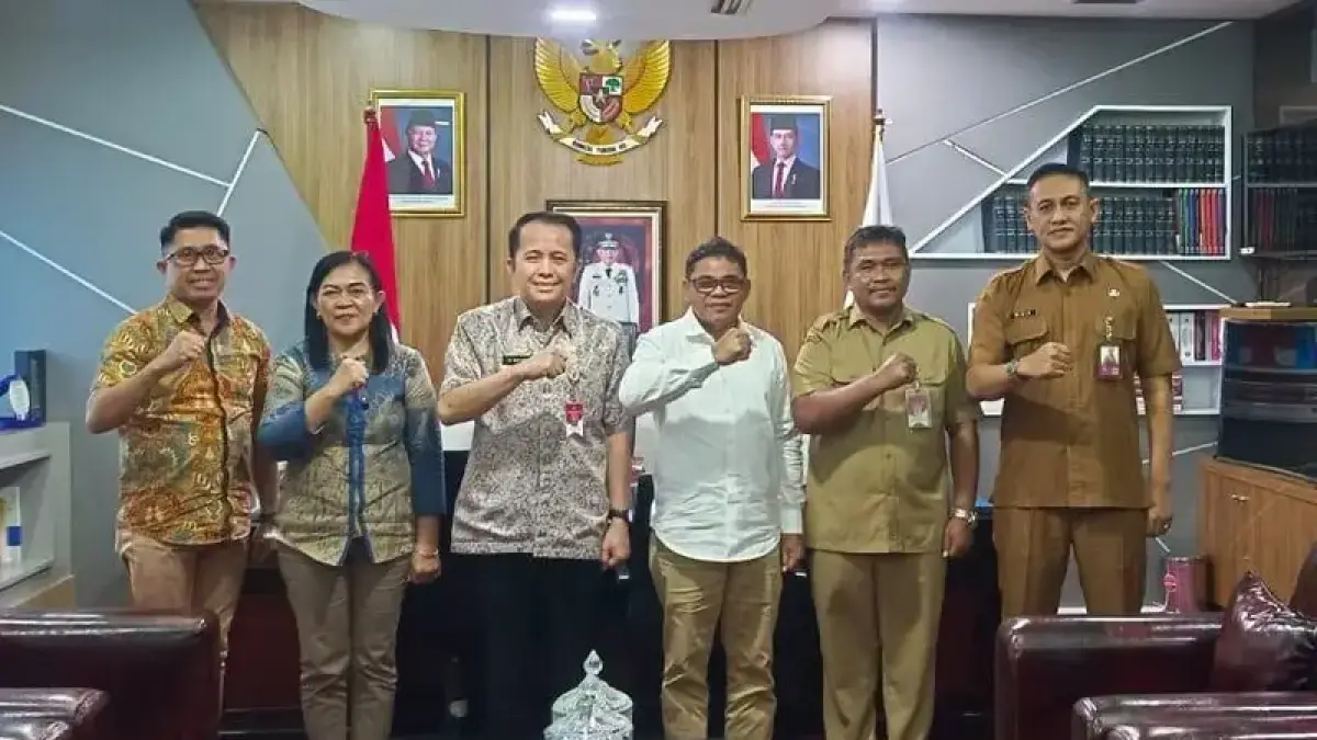 Lagi, Plt Bupati Sitaro Heronimus Makainas lakukan audiens