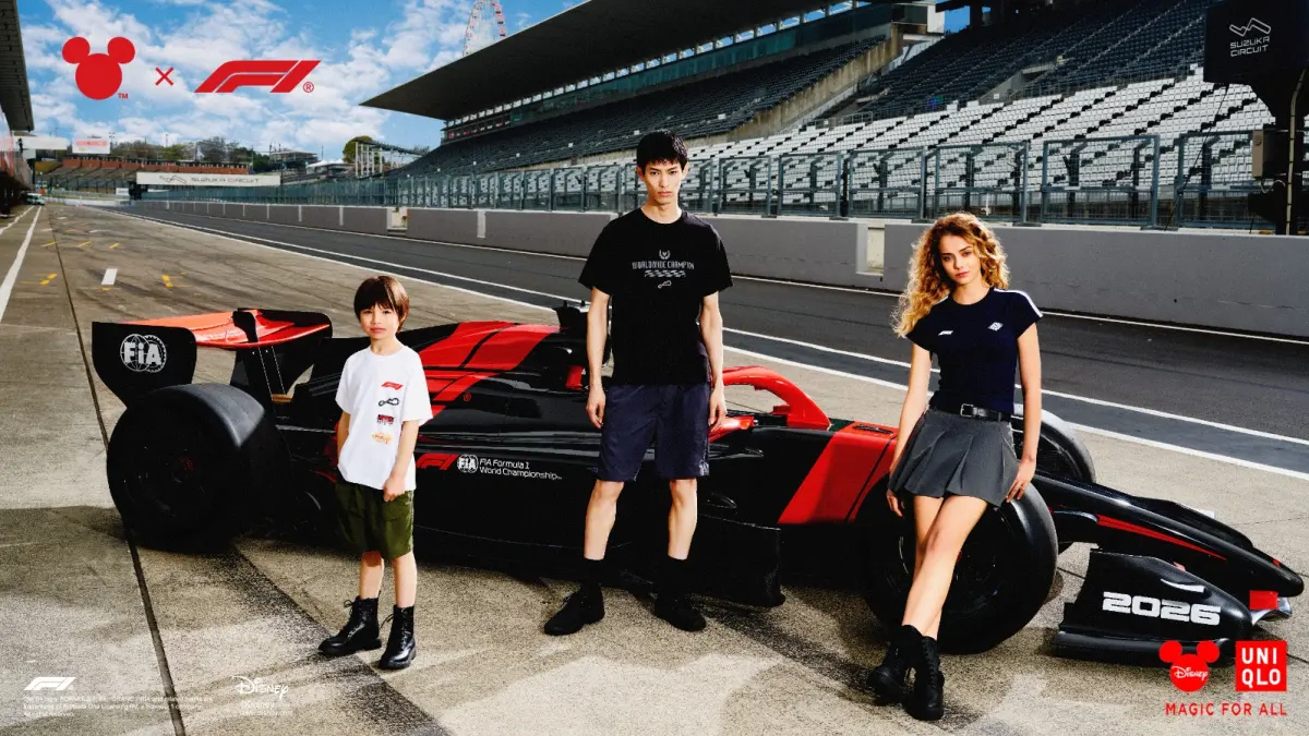 Disney, Formula 1®, dan UNIQLO berkolaborasi menghadirkan koleksi UT untuk dewasa dan anak-anak.