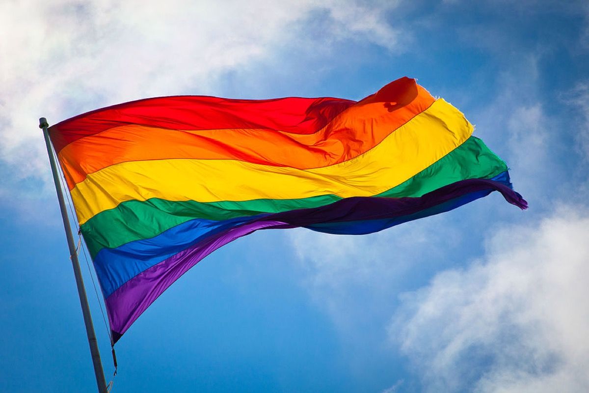 Ilustrasi bendera pelangi sebagai simbol kaum LGBTQ
