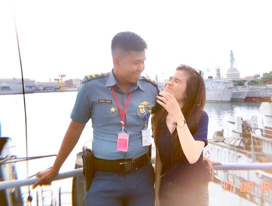 Lettu Laut (T) Anm  Rhesa Sigar dan istrinya, Anasthasia Christina.