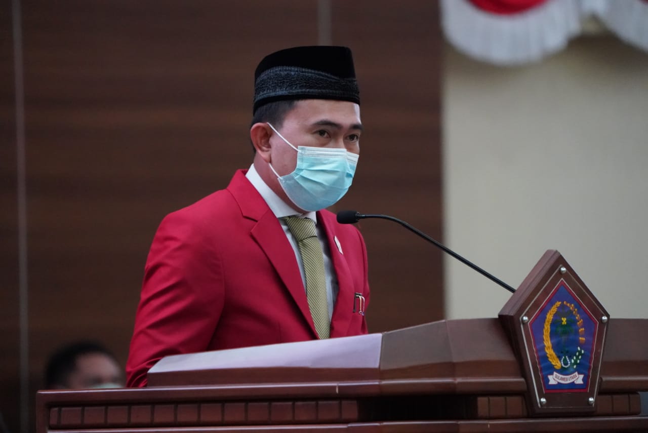Ketua Fraksi PDI Perjuangan Rocky Wowor