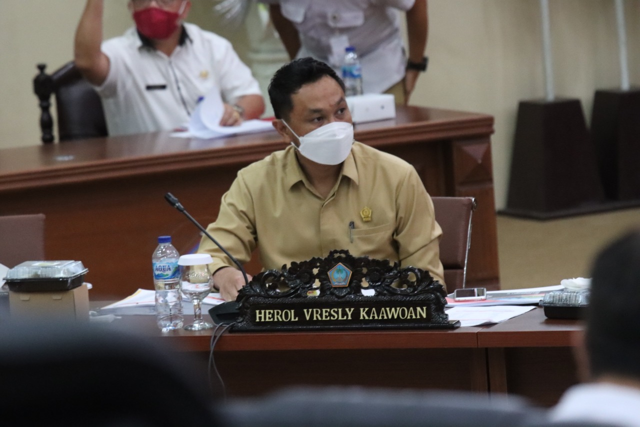 Herol V Kaawoan