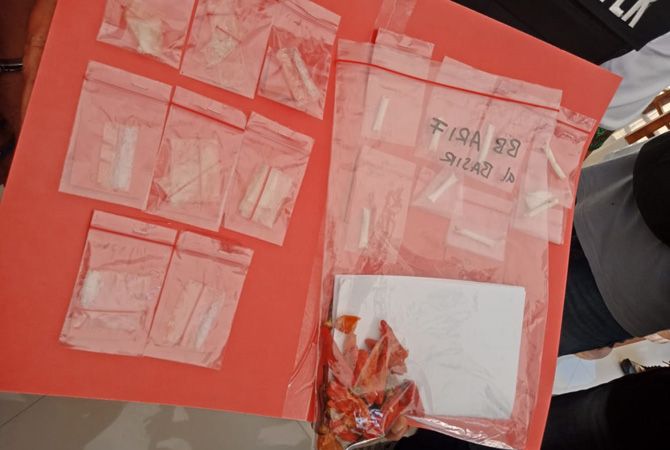 DIAMANKAN: Barang bukti narkoba dimasukkan dalam cabai. Dok Istimewa