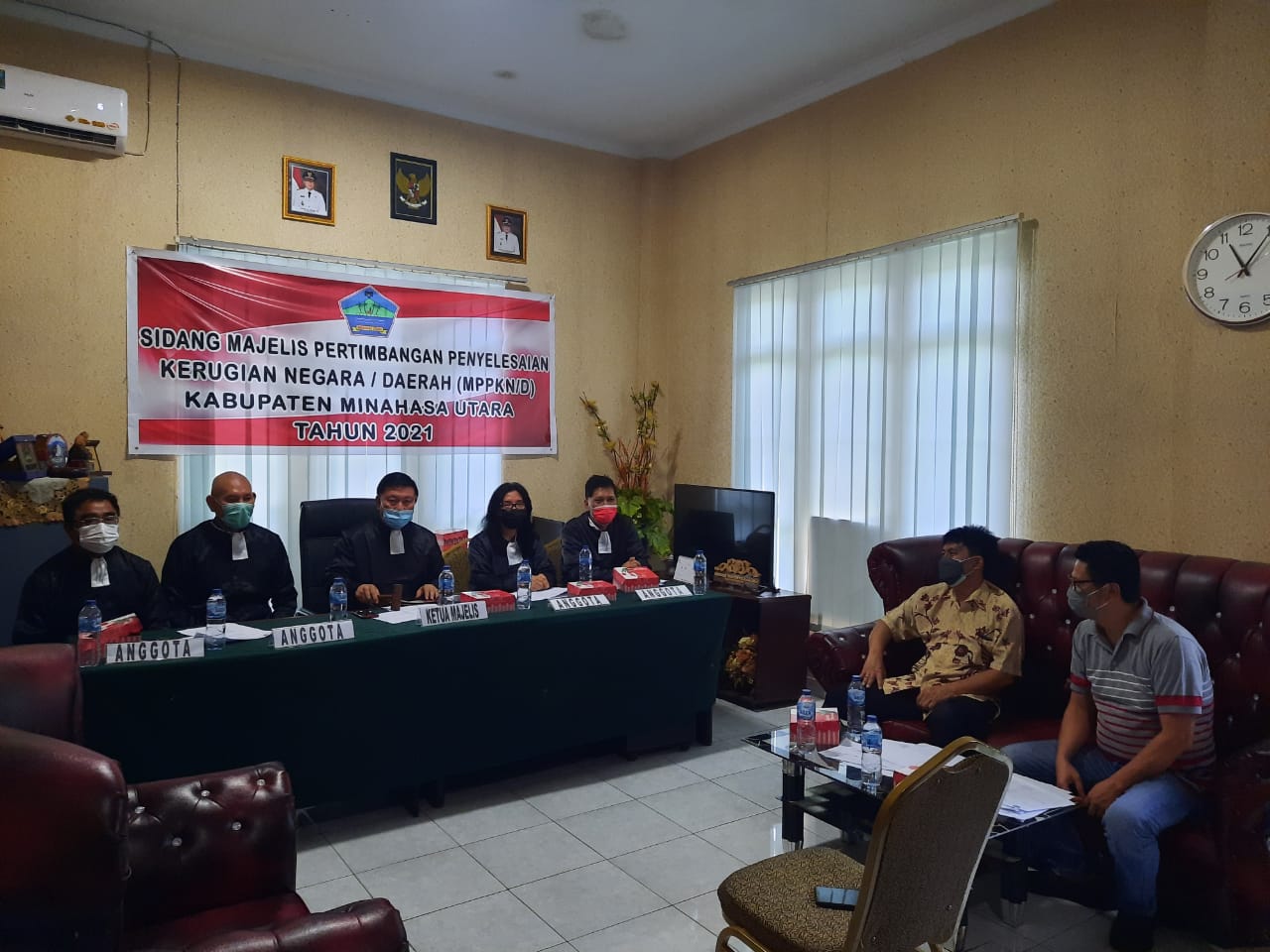 Sidang TGR tahun anggaran 2019 dan 2020 di kantor Inspektorat Pemkab Minut, Jumat (9/7).