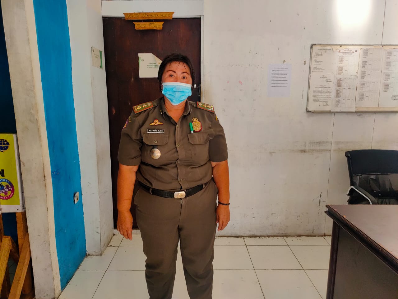 Katrina Kansil satu-satunya sosok perempuan yang menjadi petugas pemakaman Covid-19 di Bitung.